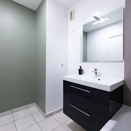 Modern Disneyland Paris Apartment